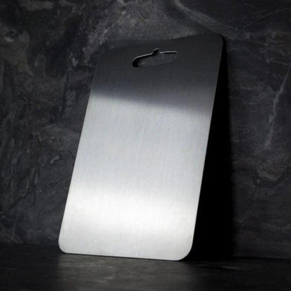 Serenosols™SafeCut cutting board made of 100% titanium-no more microplastics and bacteria!