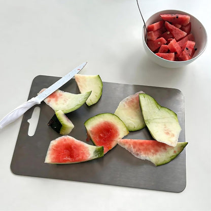 Serenosols™SafeCut cutting board made of 100% titanium-no more microplastics and bacteria!